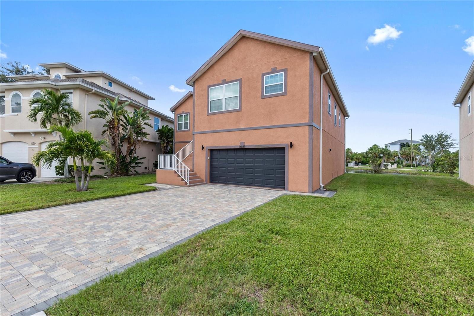 1081 S POINTE ALEXIS DR — photo 3