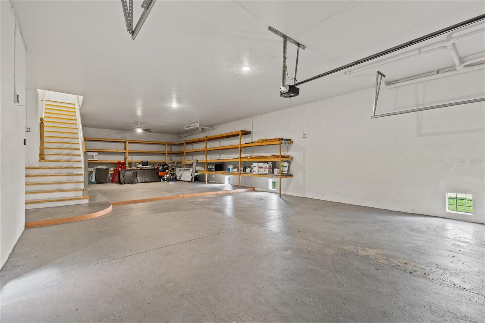 1081 S POINTE ALEXIS DR — photo 27