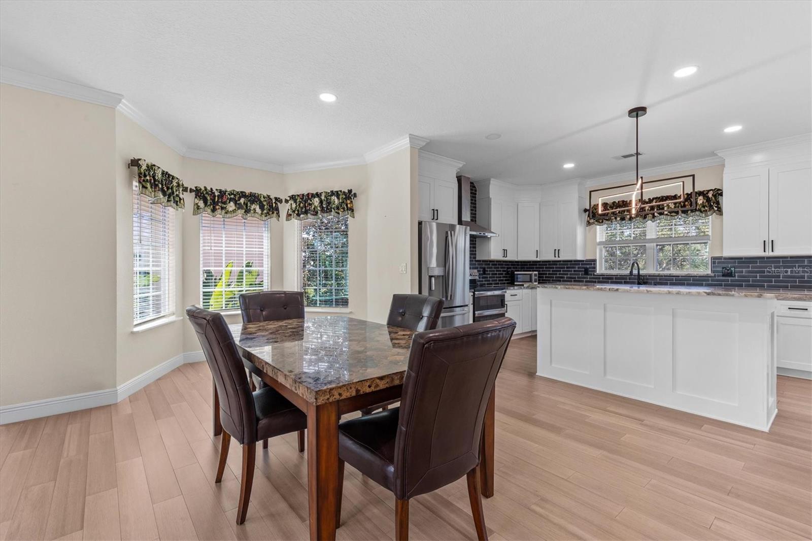 1081 S POINTE ALEXIS DR — photo 8