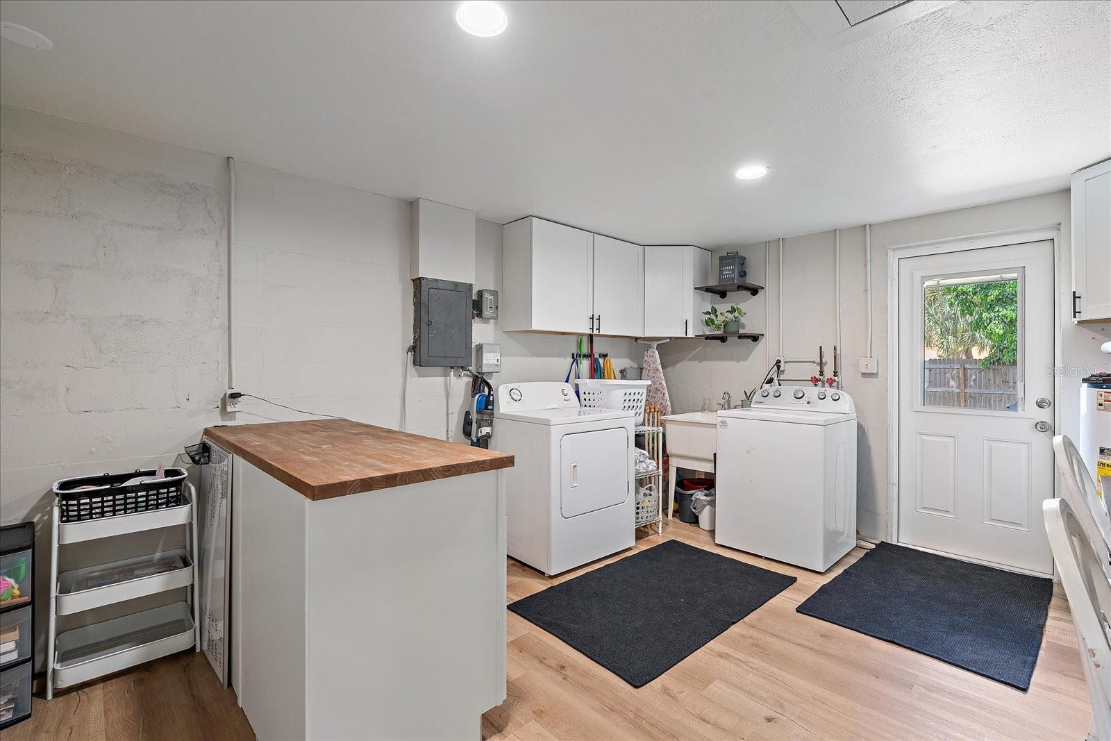 4455 MAYGOG RD — photo 11