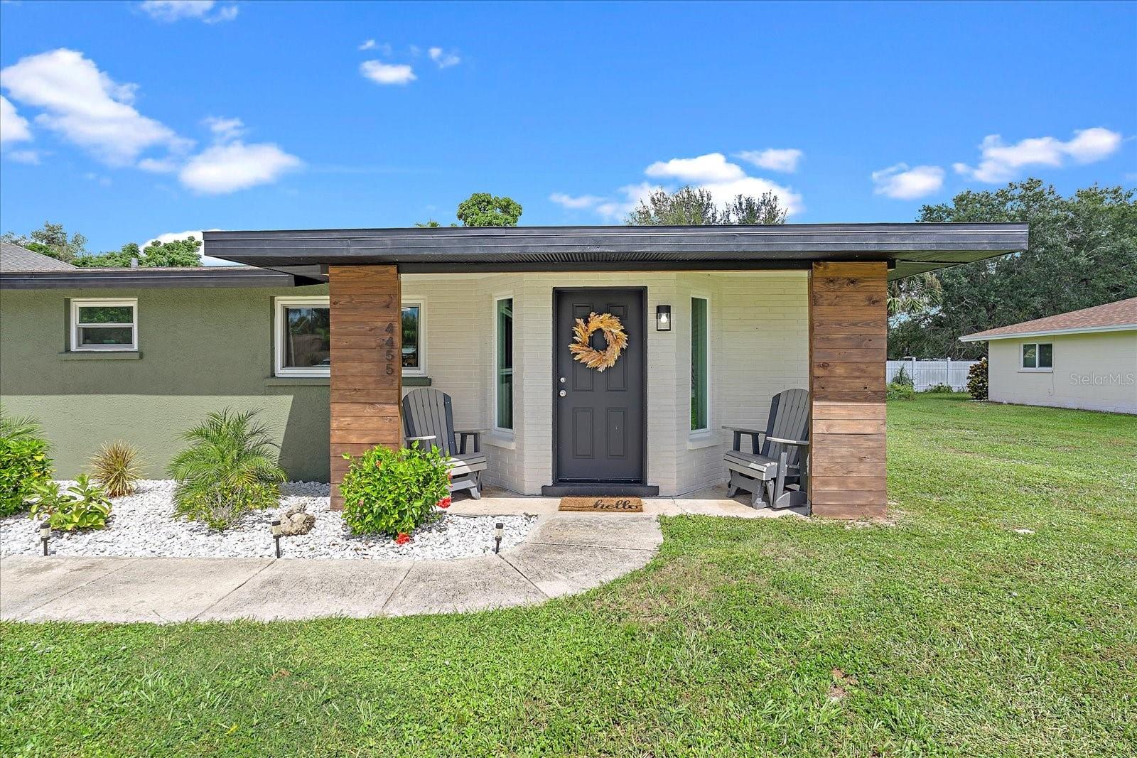 4455 MAYGOG RD — photo 2