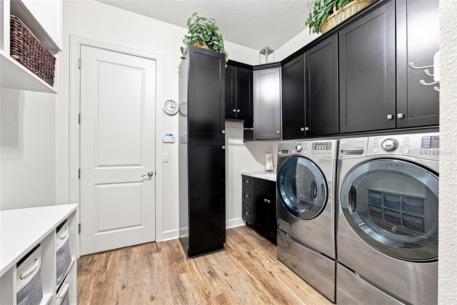 8557 GRAND ALBERATO RD — photo 40