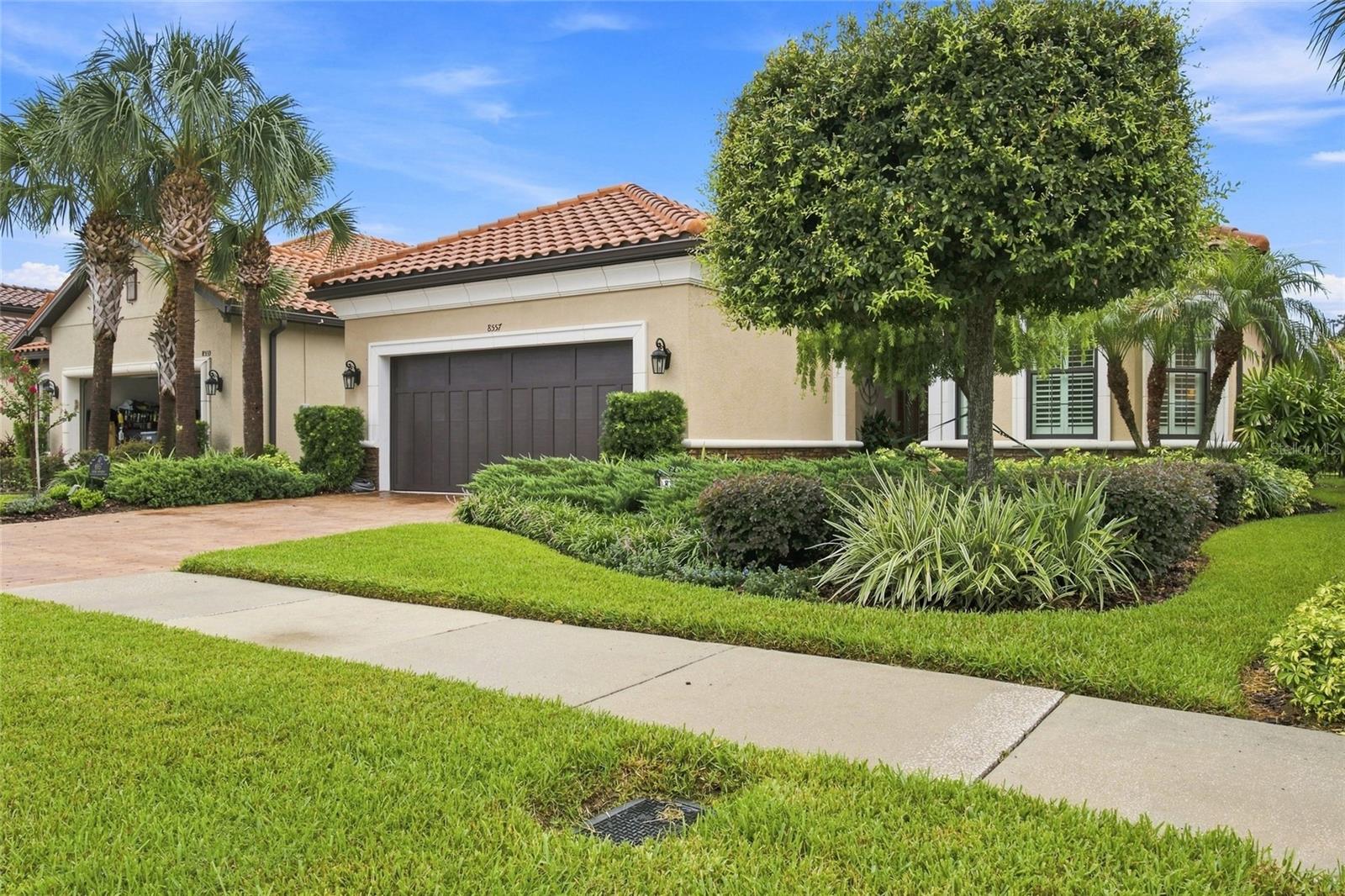 8557 GRAND ALBERATO RD — photo 45