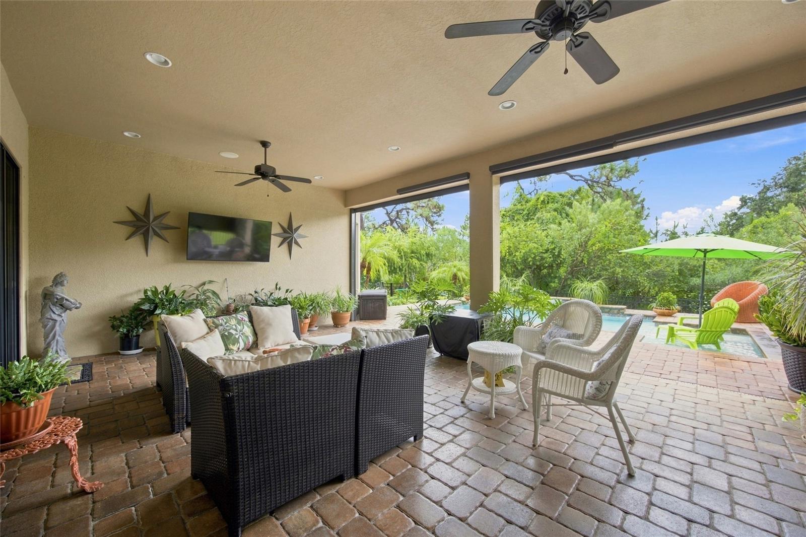 8557 GRAND ALBERATO RD — photo 37