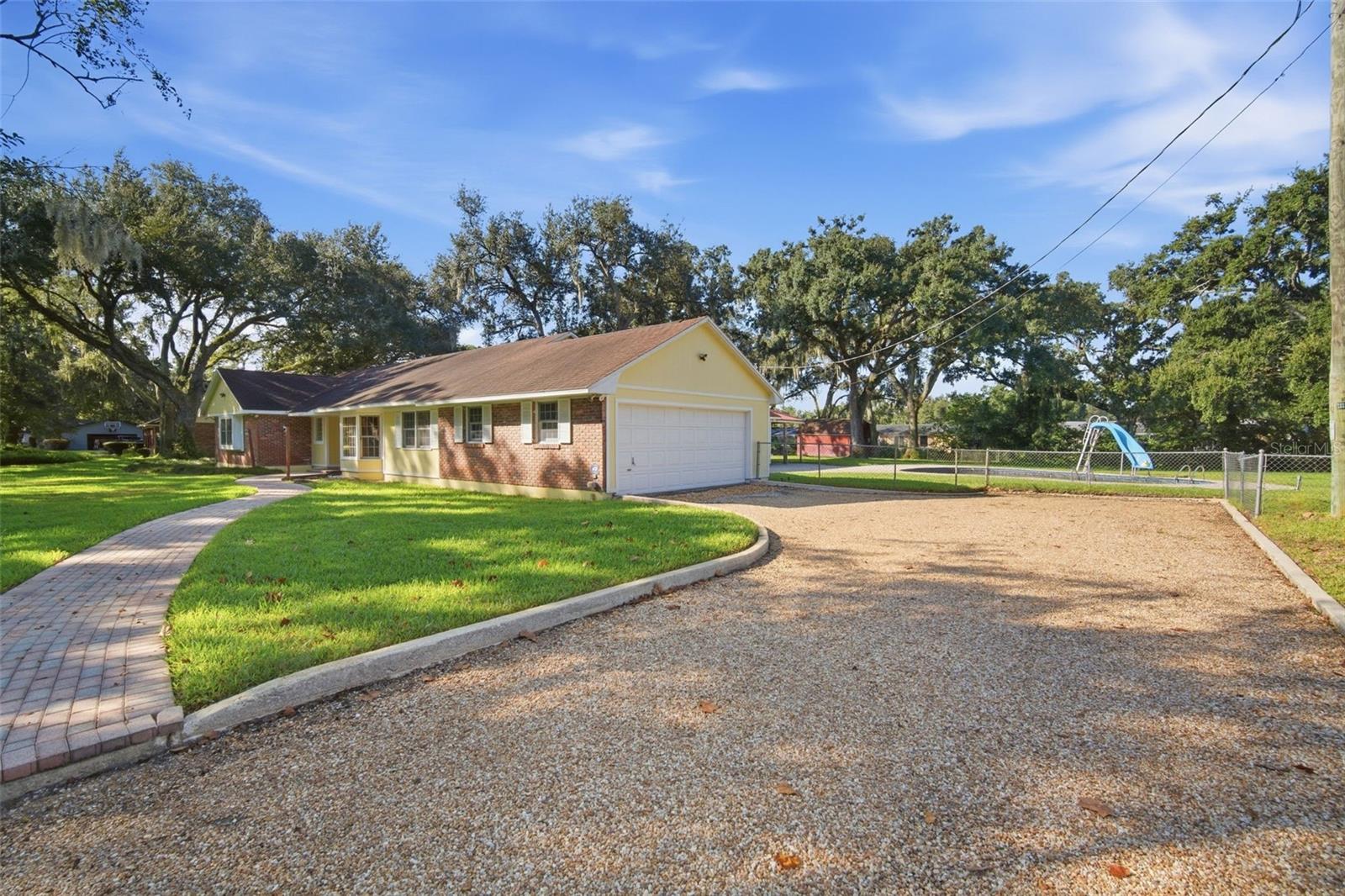409 EL GRECO DR — photo 37