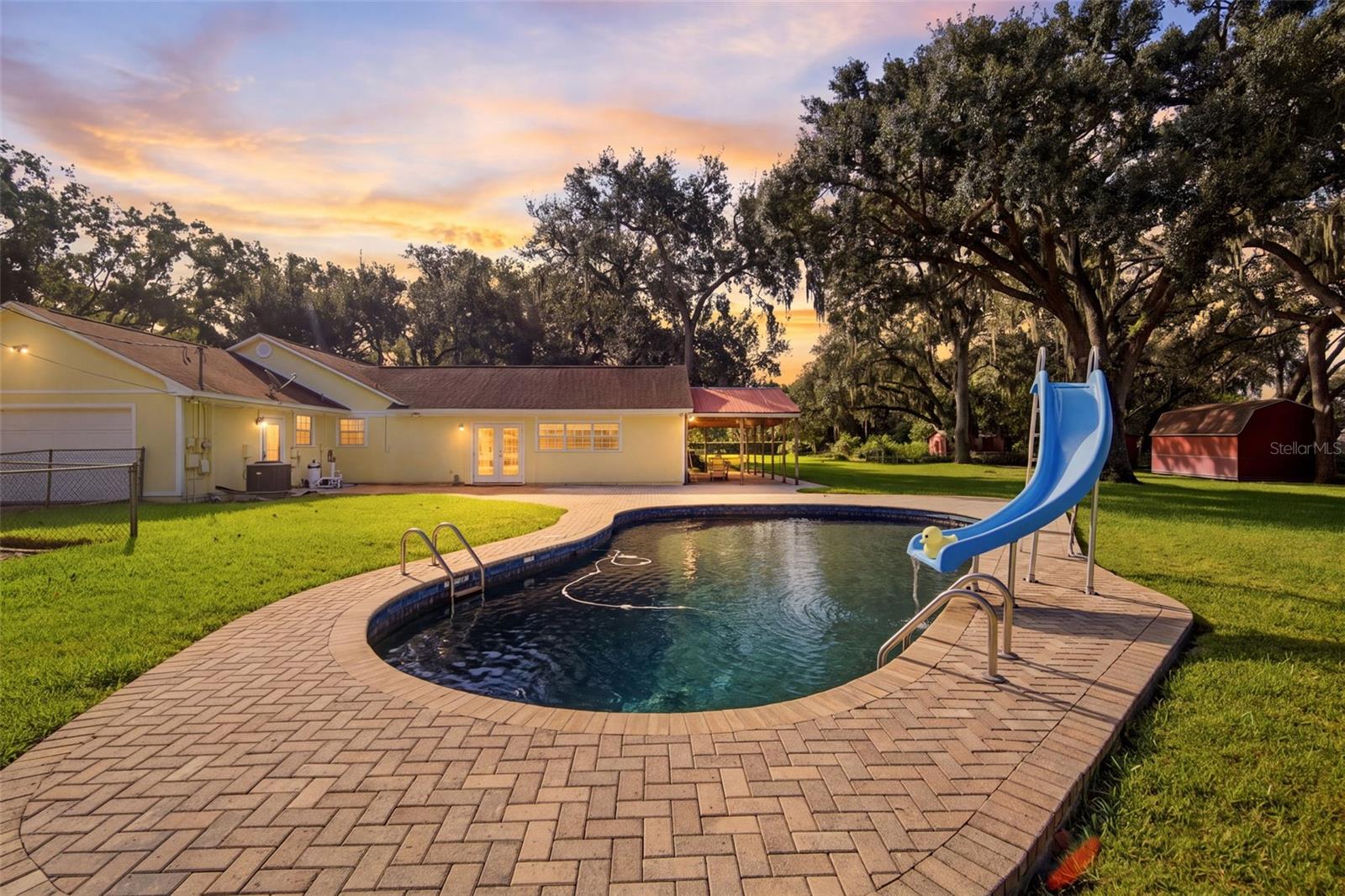 409 EL GRECO DR — photo 27