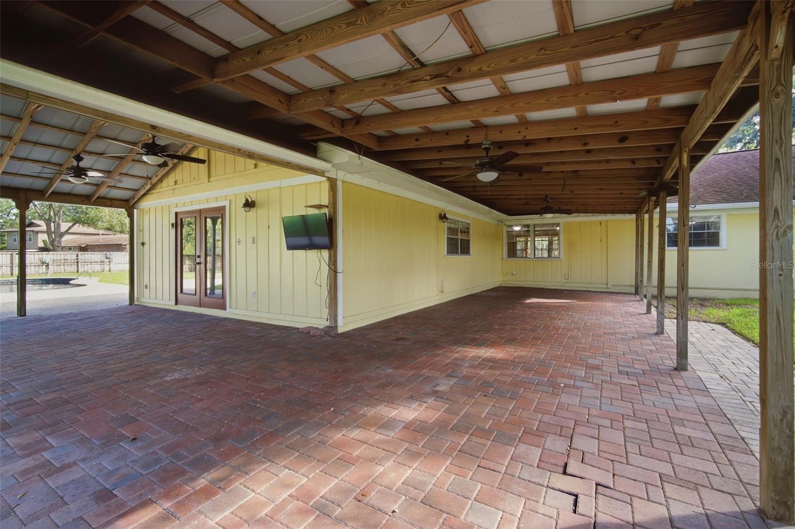 409 EL GRECO DR — photo 24