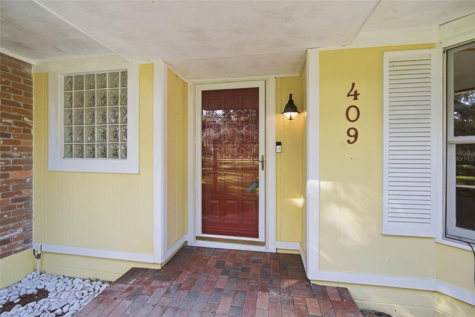 409 EL GRECO DR — photo 2