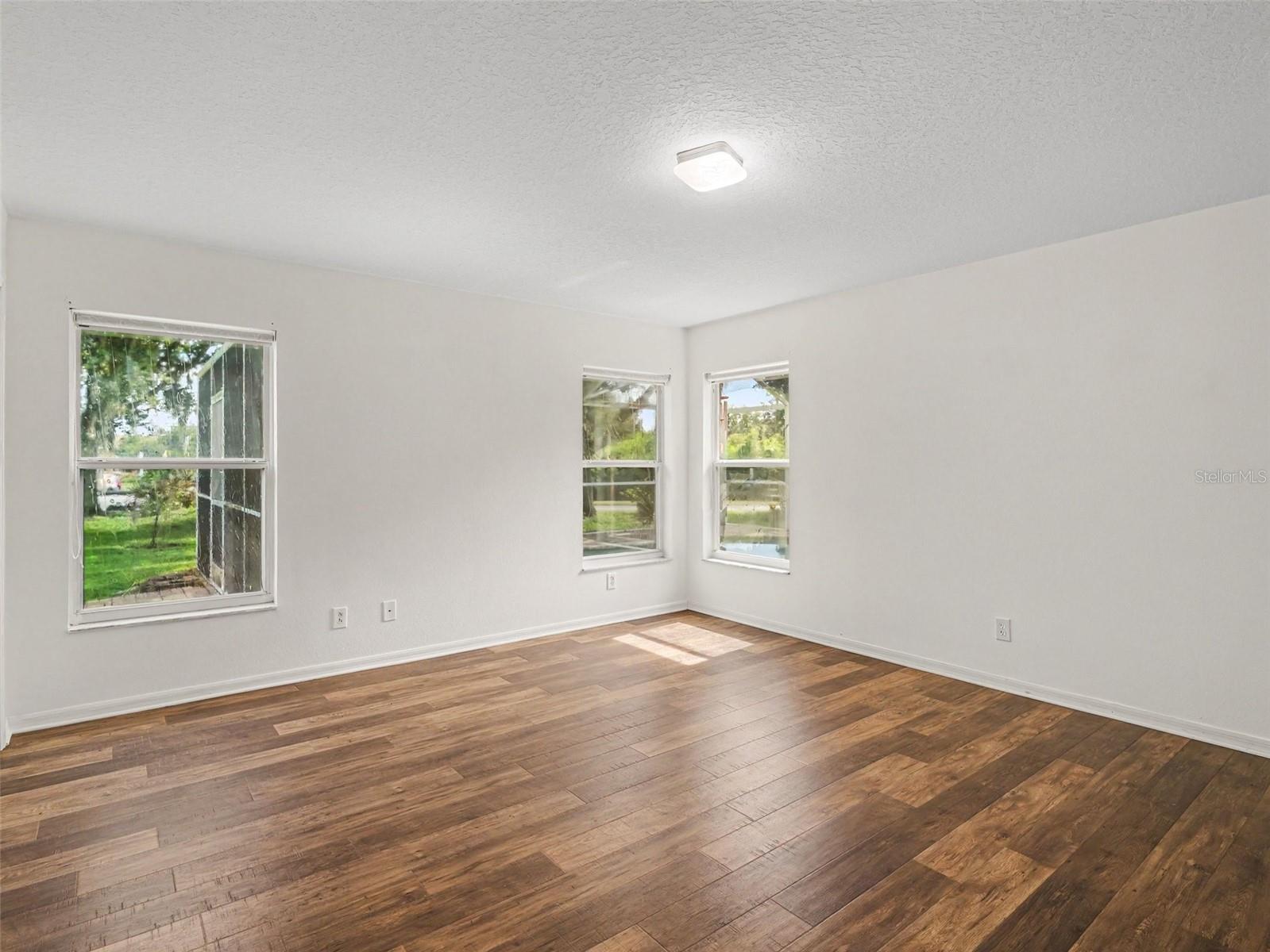 3905 CARDIFF PL — photo 17