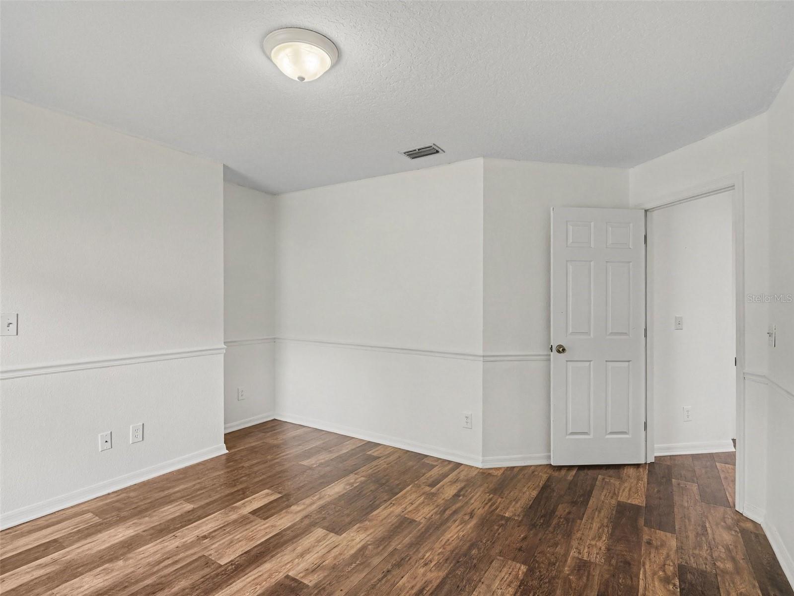 3905 CARDIFF PL — photo 23
