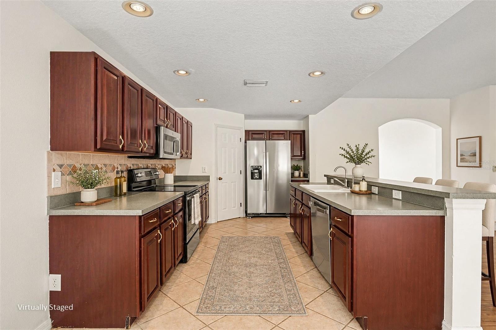 3905 CARDIFF PL — photo 7