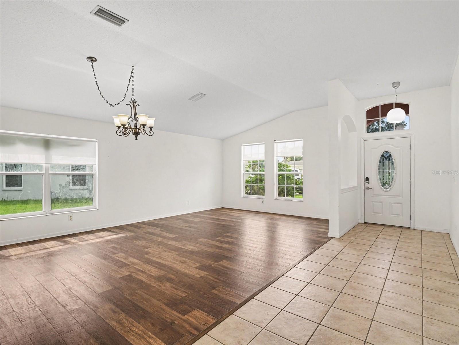 3905 CARDIFF PL — photo 3
