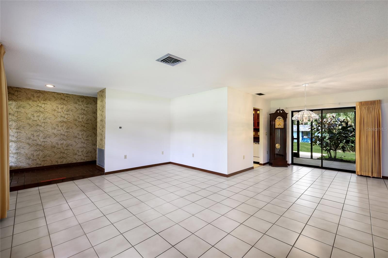 5273 TURTLE CREEK LN — photo 10
