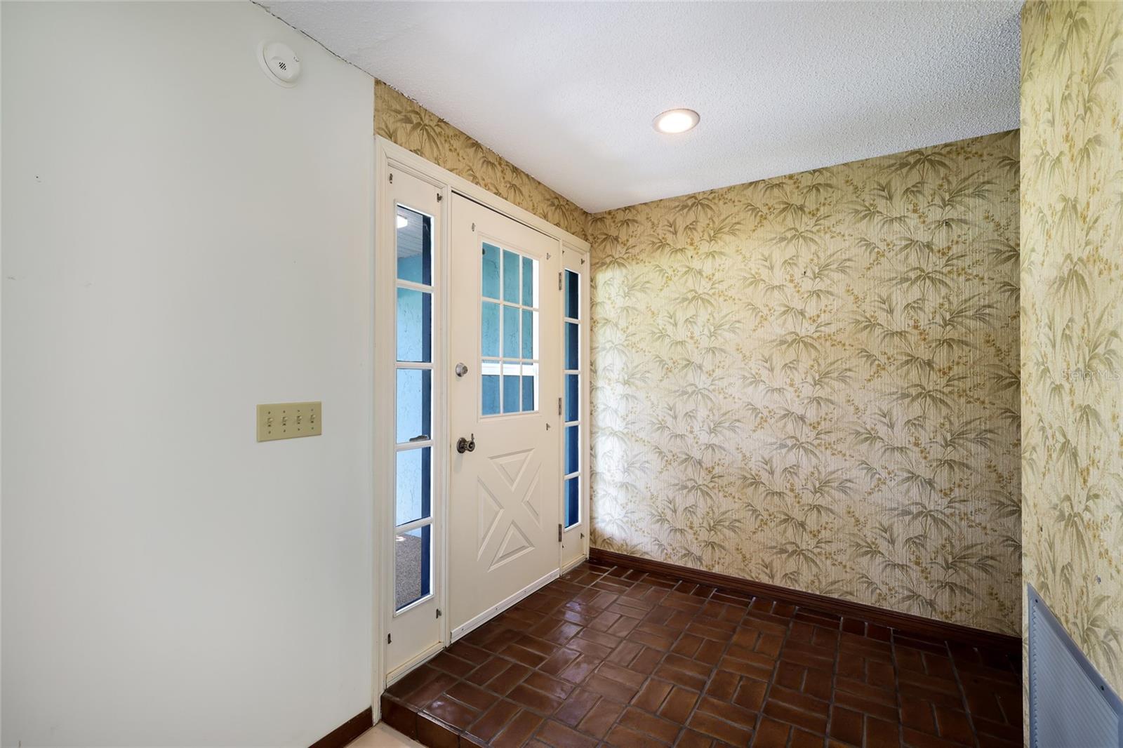 5273 TURTLE CREEK LN — photo 8