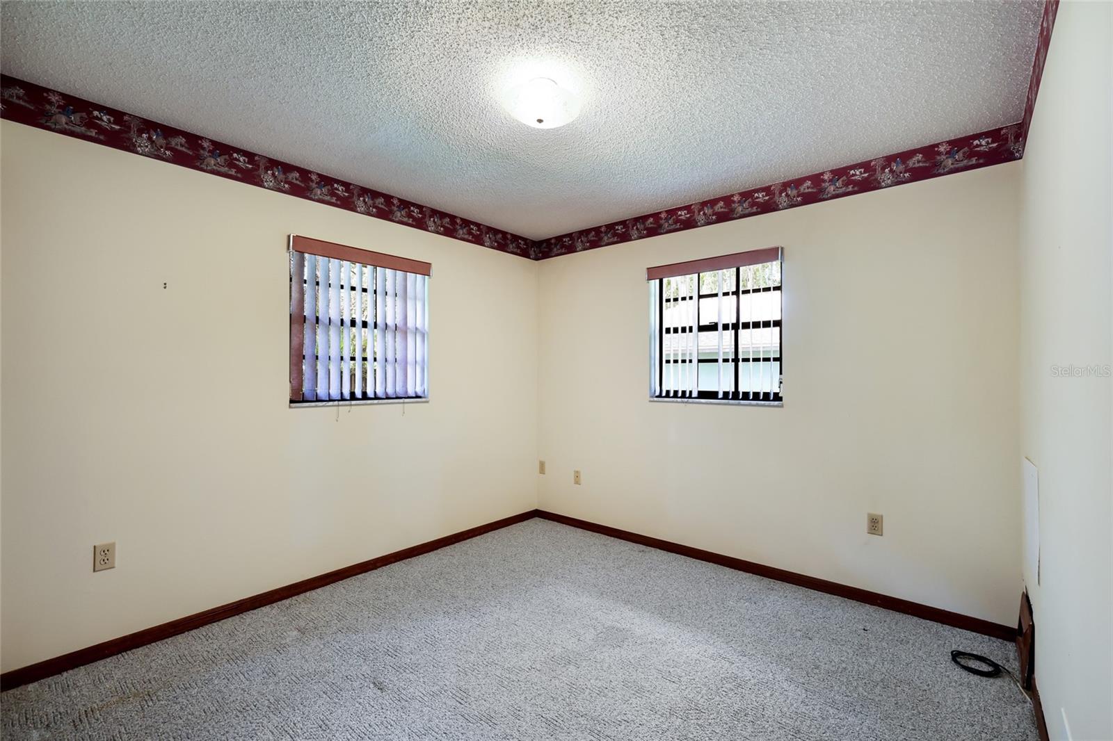 5273 TURTLE CREEK LN — photo 33