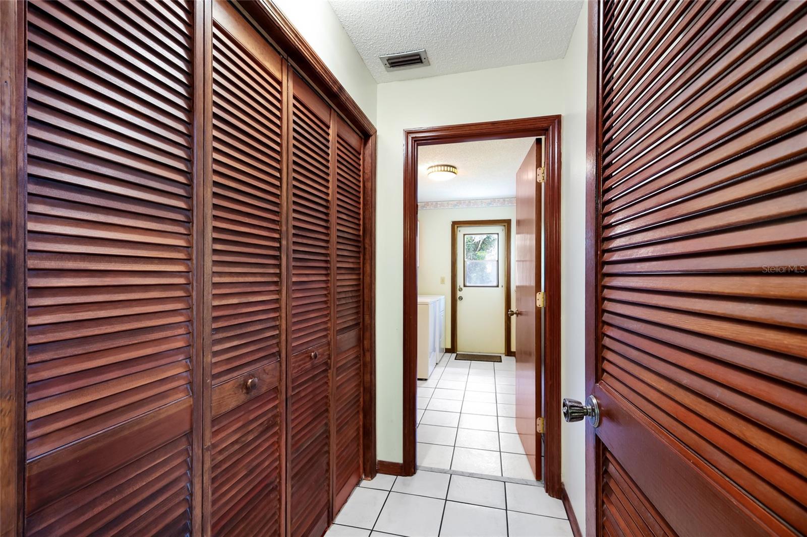 5273 TURTLE CREEK LN — photo 35