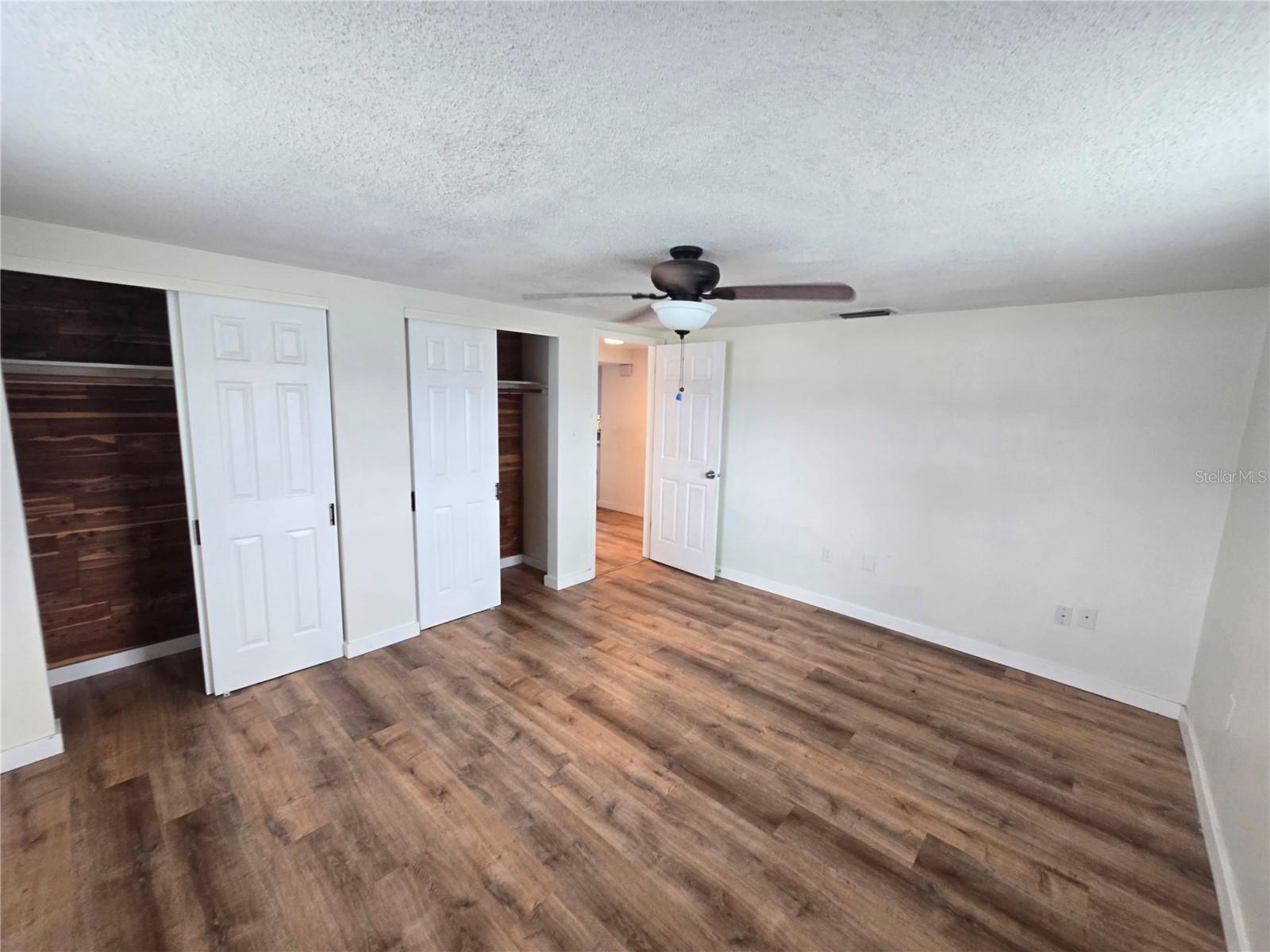 2055 NORFOLK DR — photo 23