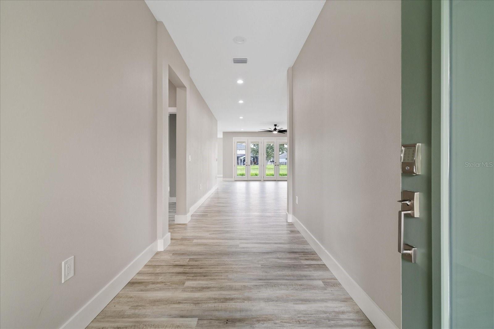 10704 BANFIELD DR — photo 14