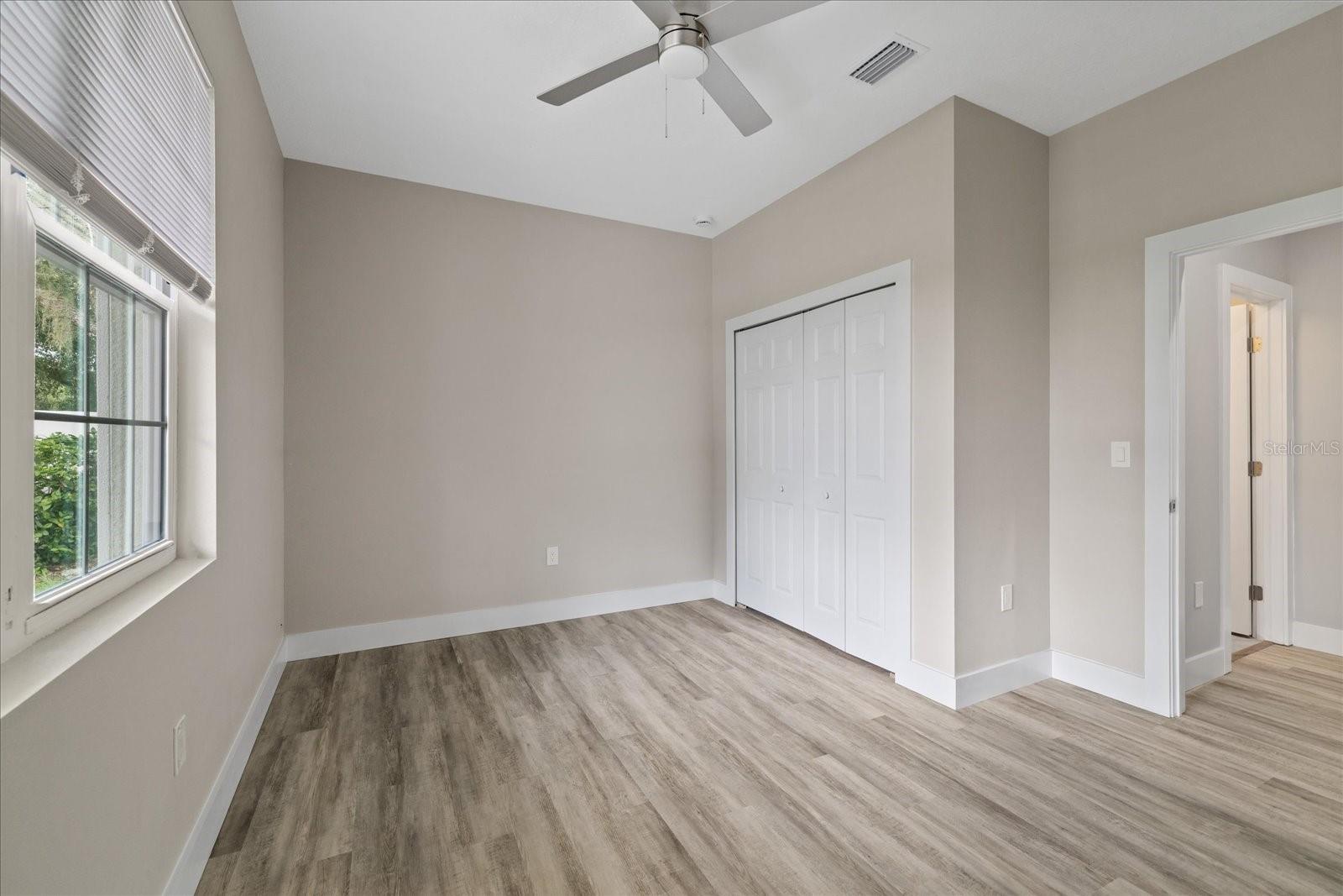 10704 BANFIELD DR — photo 25