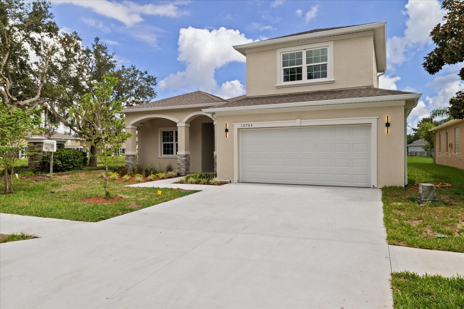 10704 BANFIELD DR — photo 3