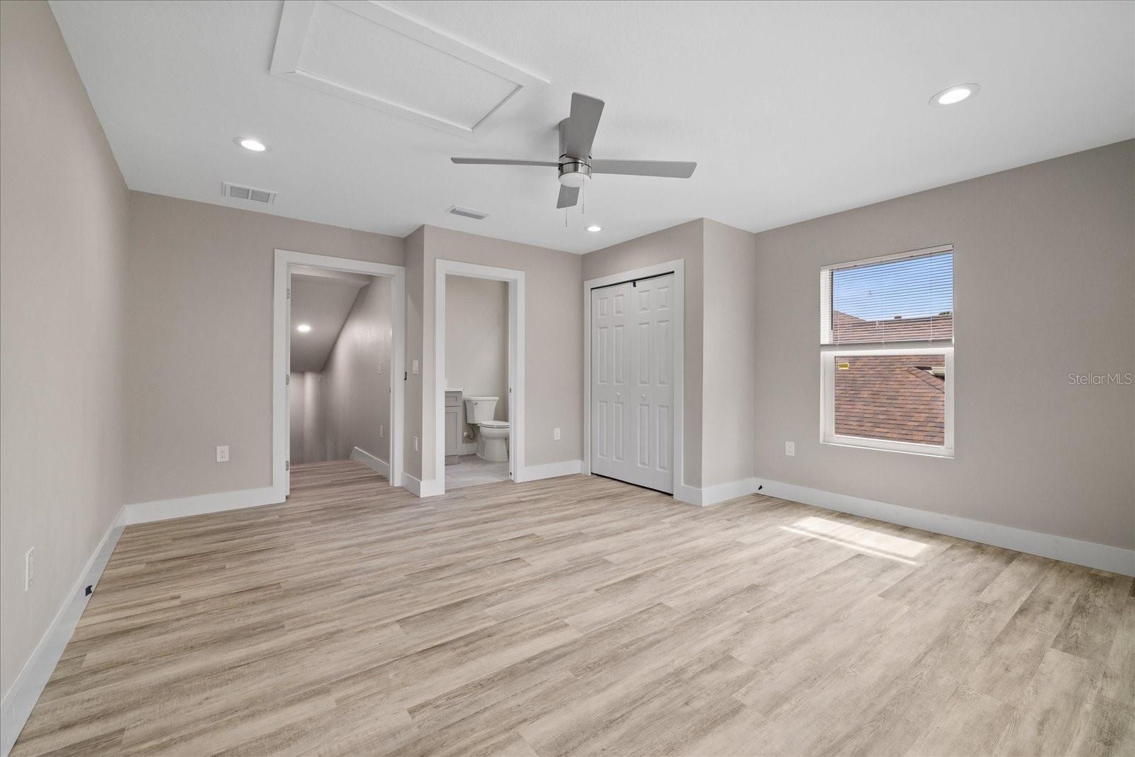 10704 BANFIELD DR — photo 53