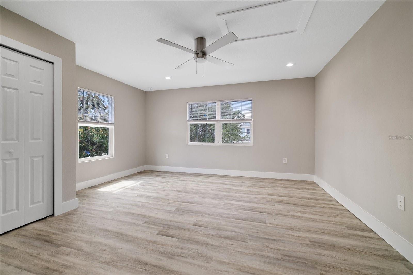 10704 BANFIELD DR — photo 52