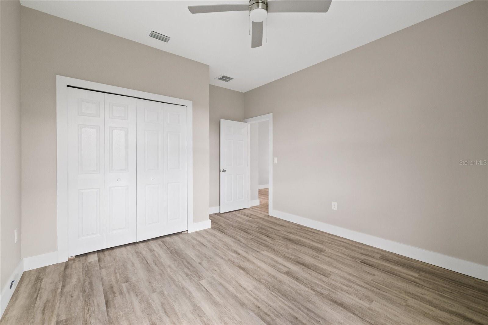 10704 BANFIELD DR — photo 27