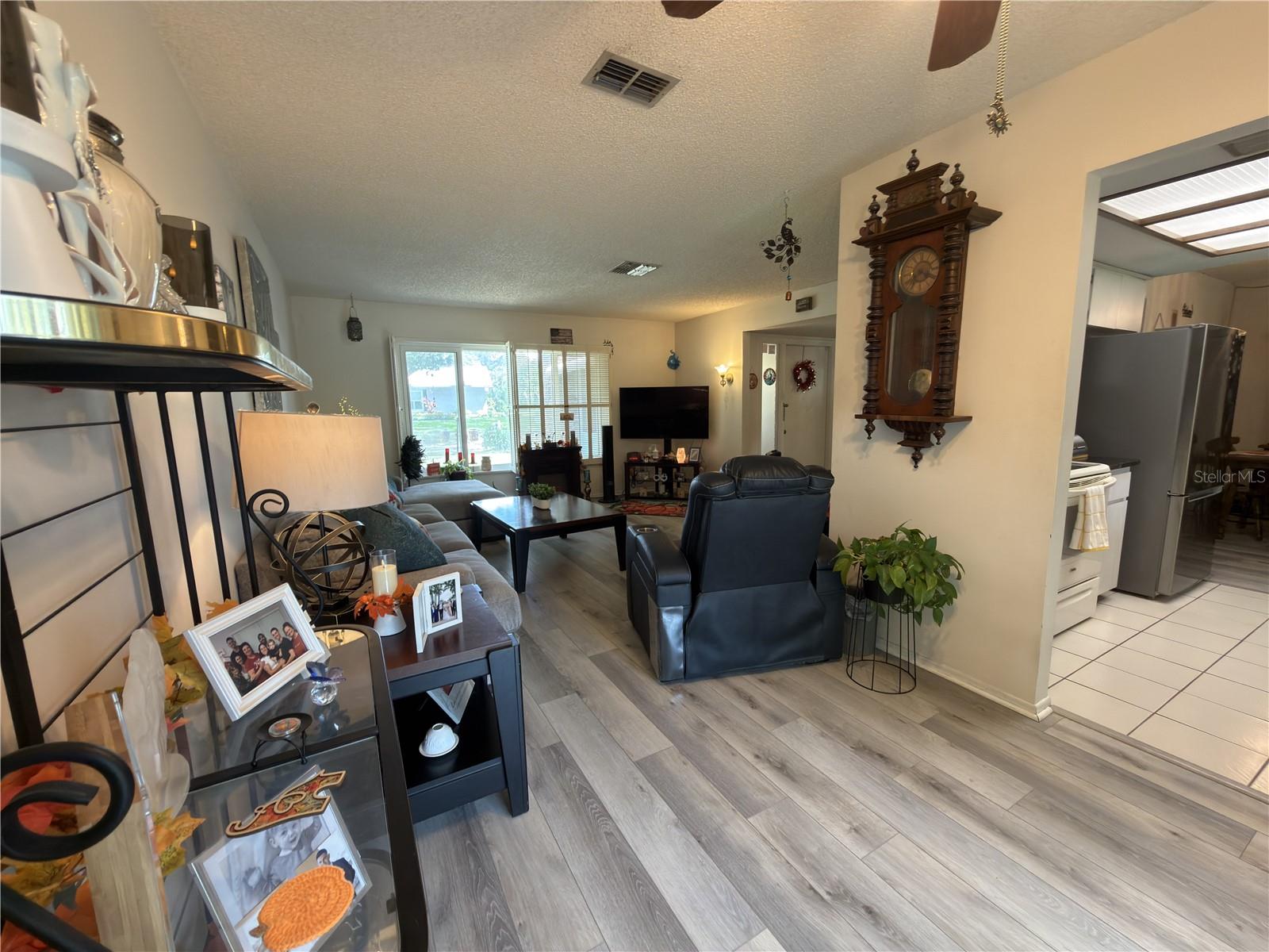 1382 GLENGARRY DR — photo 15