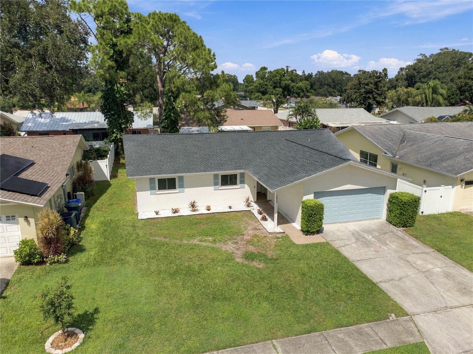 1630 DALE CIR N — photo 37