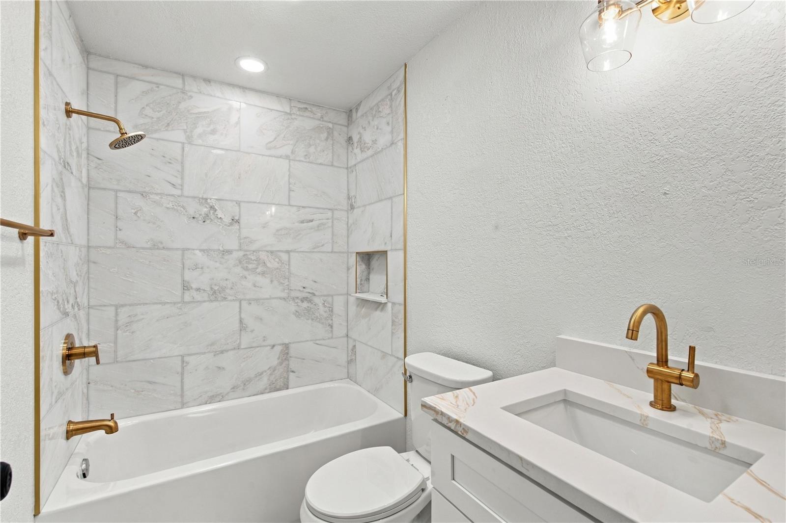 1630 DALE CIR N — photo 26