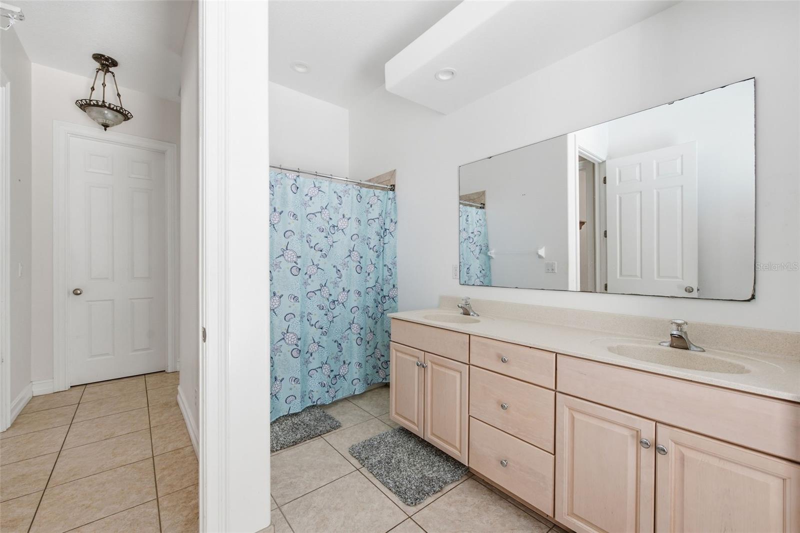 520 LIBERTY ST — photo 31