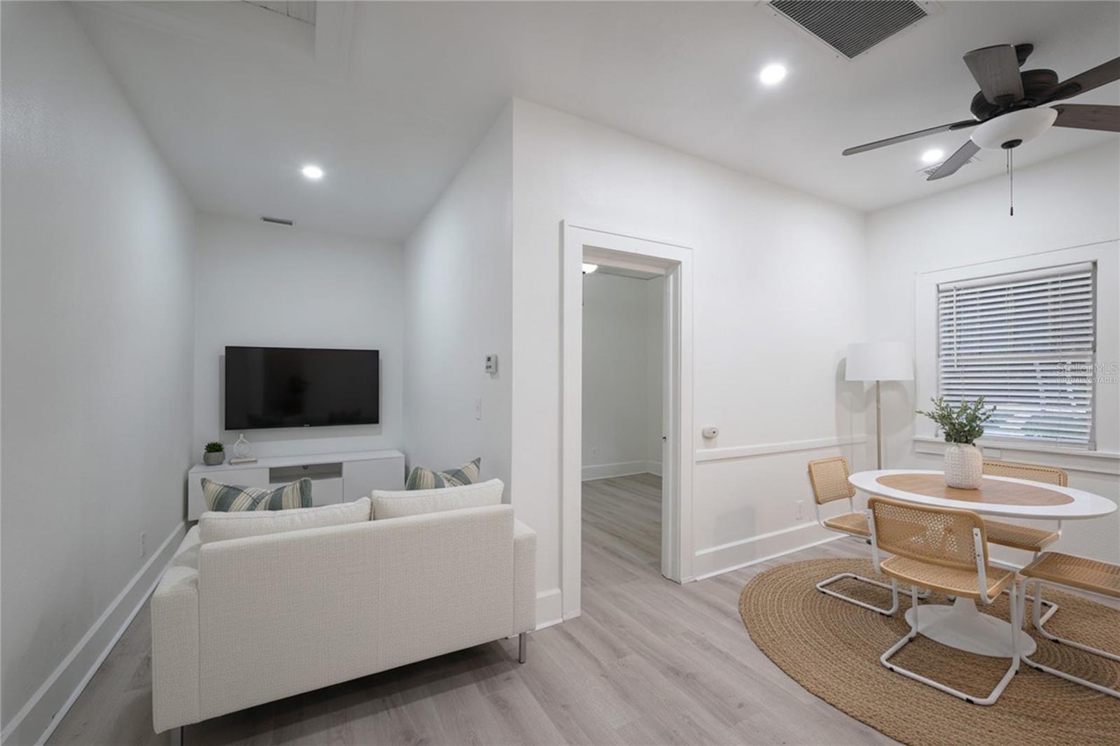 1121 CHERRY ST NE — photo 6