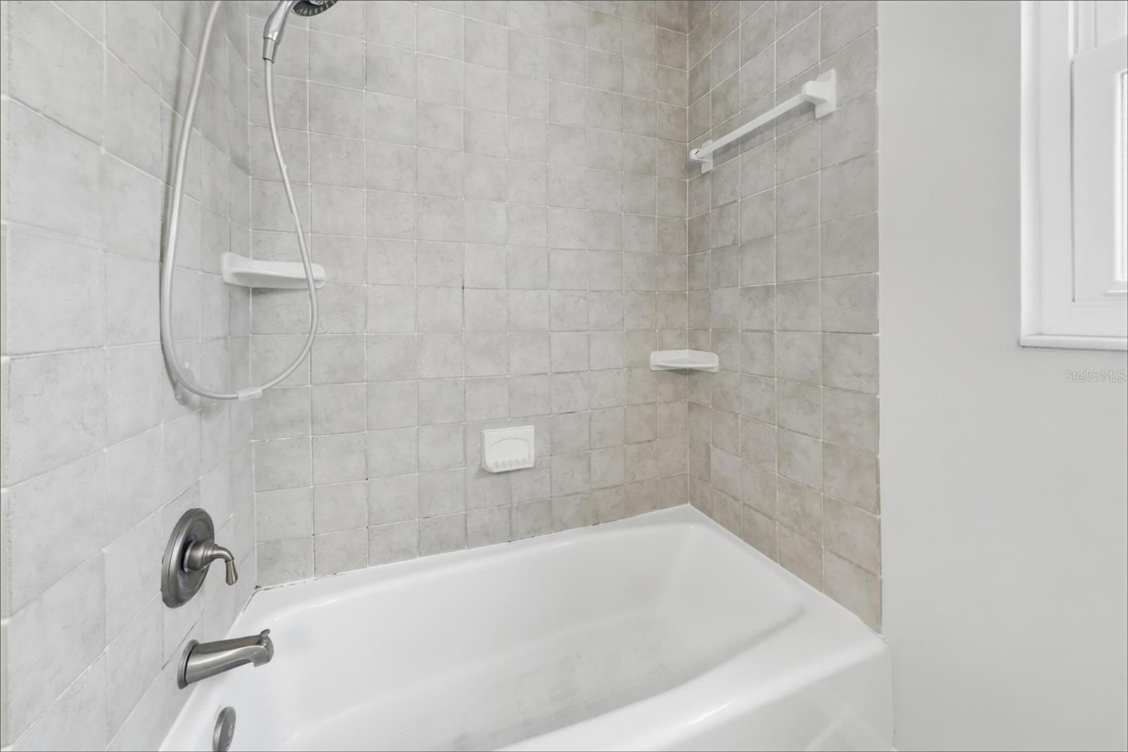 1128 20TH ST SW — photo 15