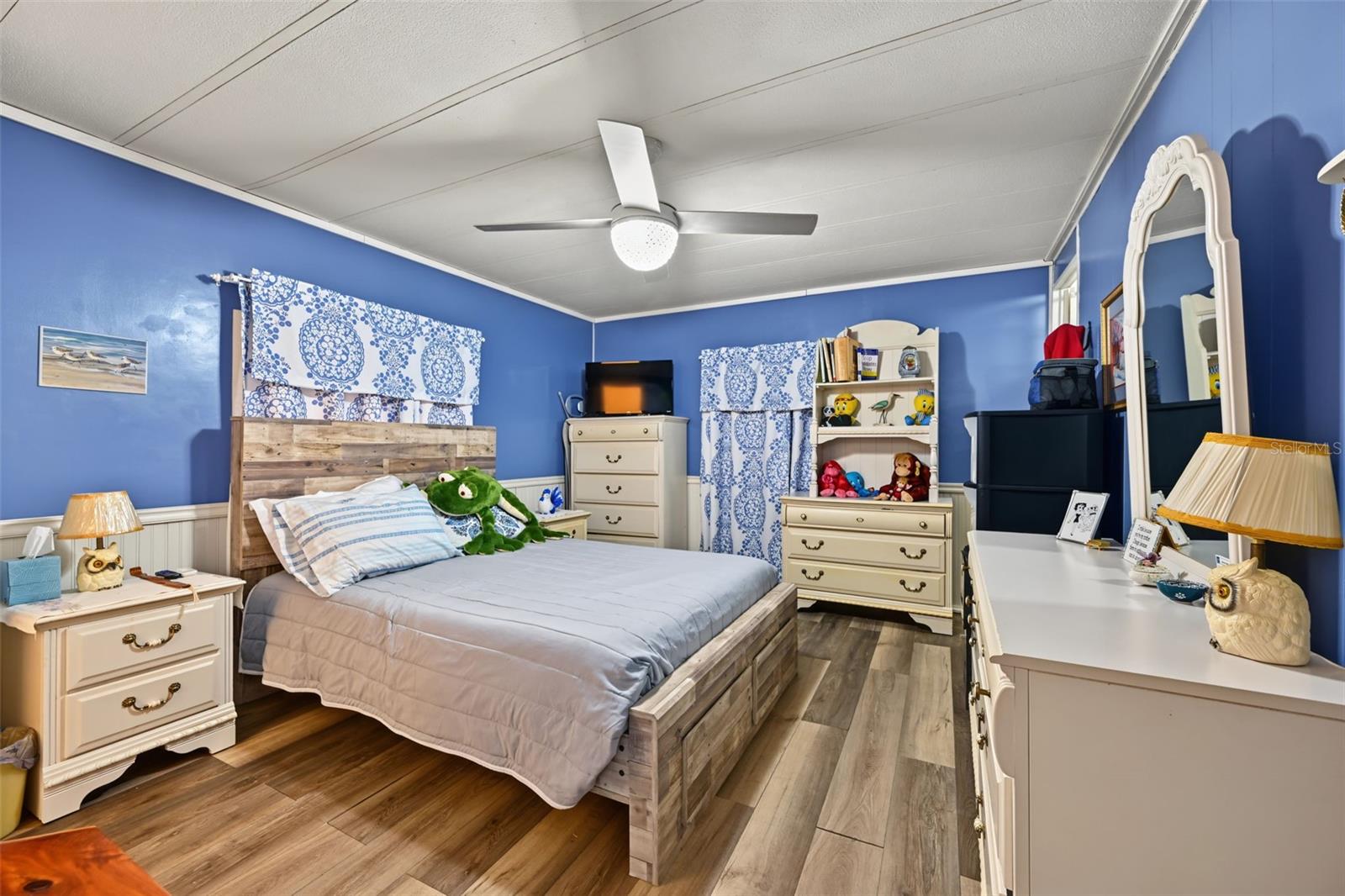 3207 BREWSTER DR — photo 21