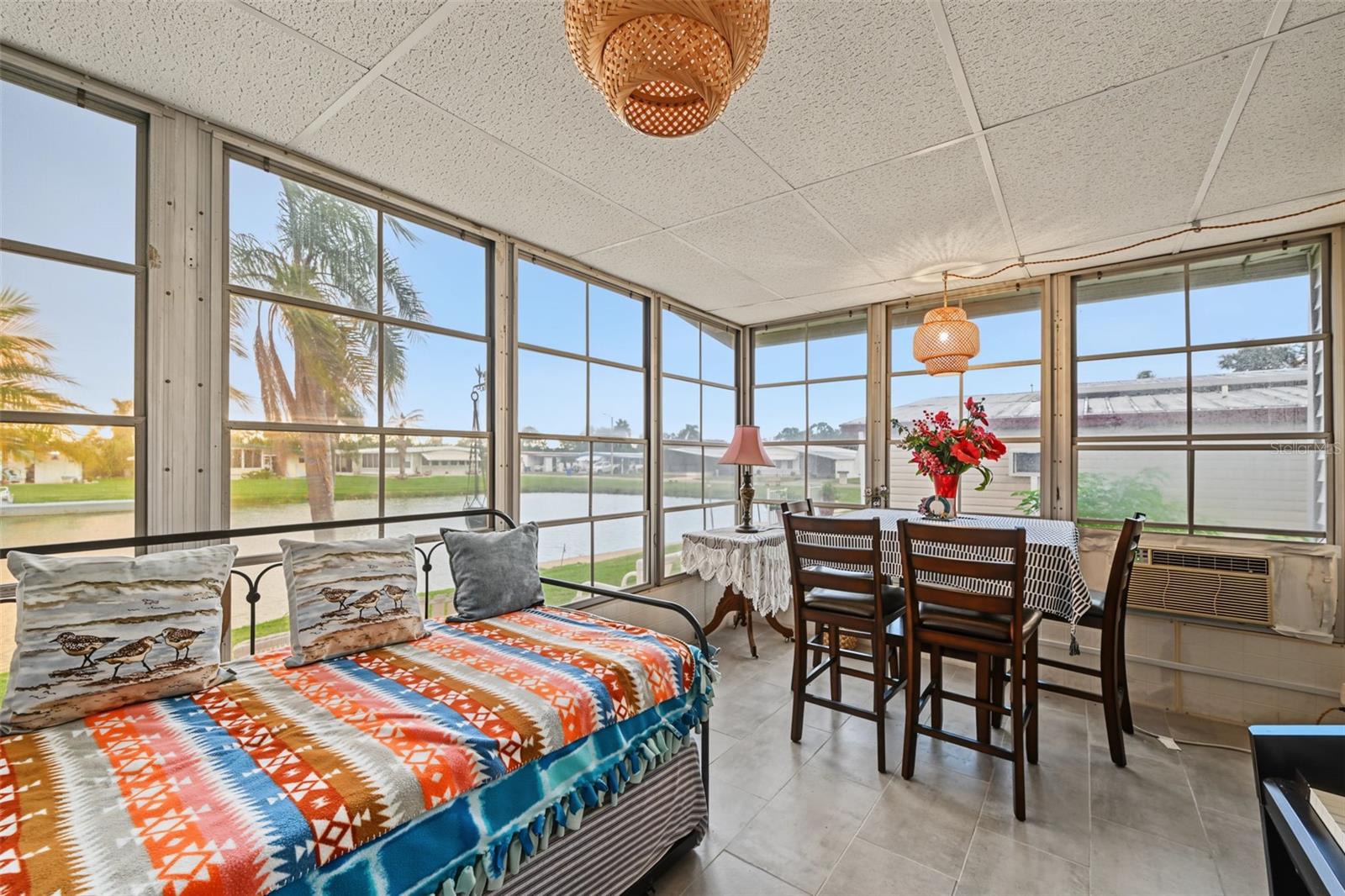 3207 BREWSTER DR — photo 19