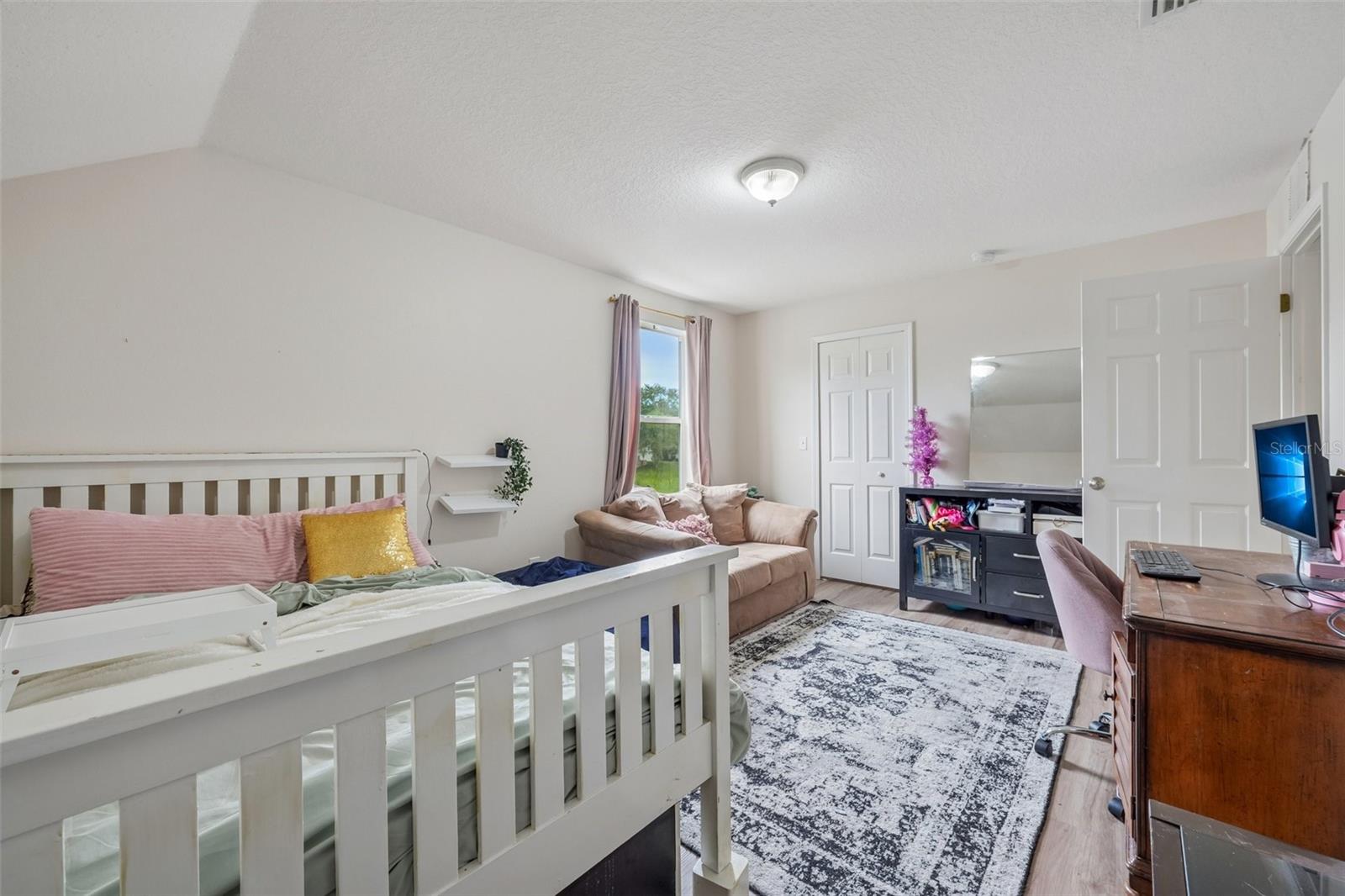 6527 BRIDGECREST DR — photo 21