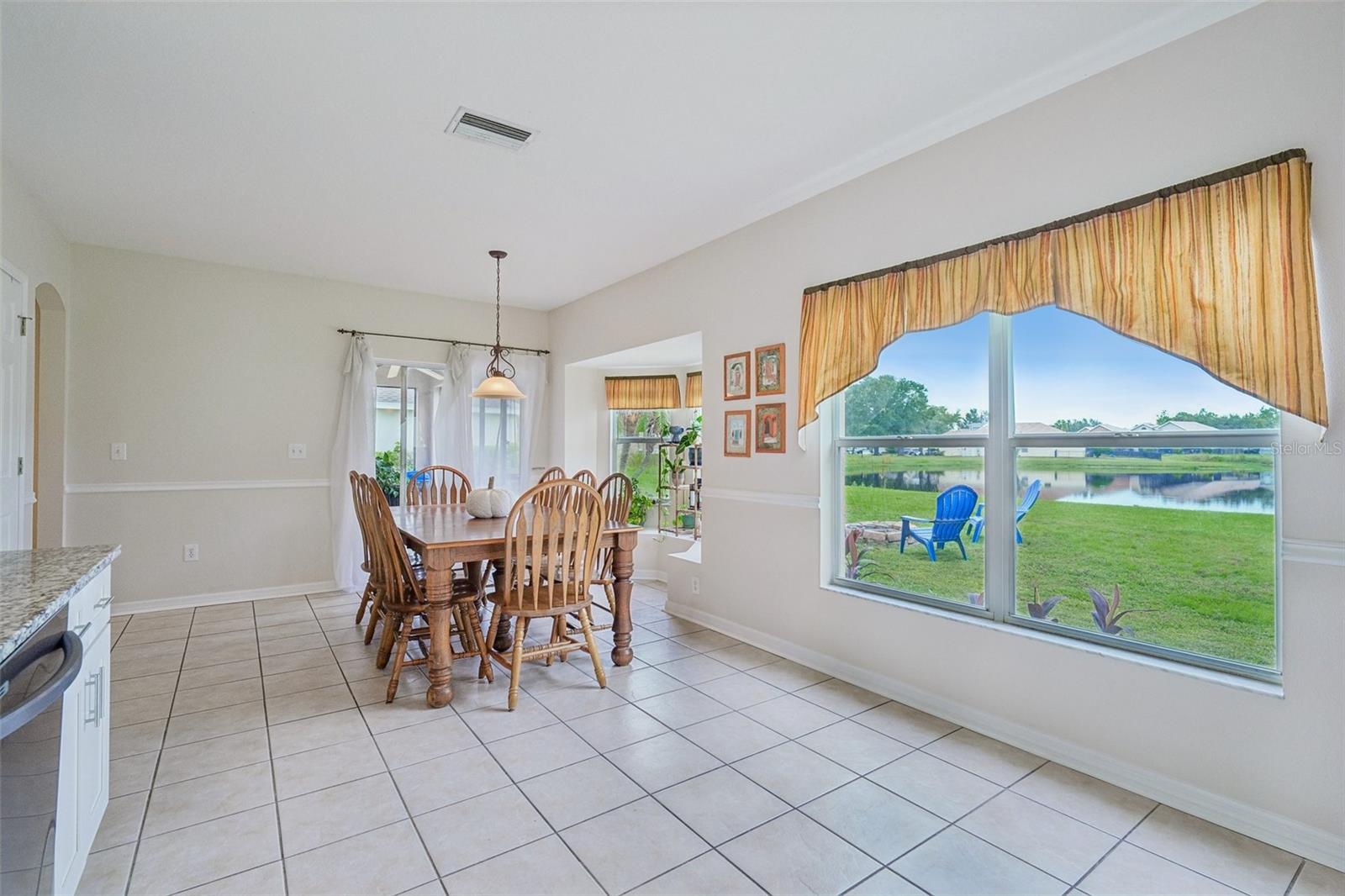 6527 BRIDGECREST DR — photo 9