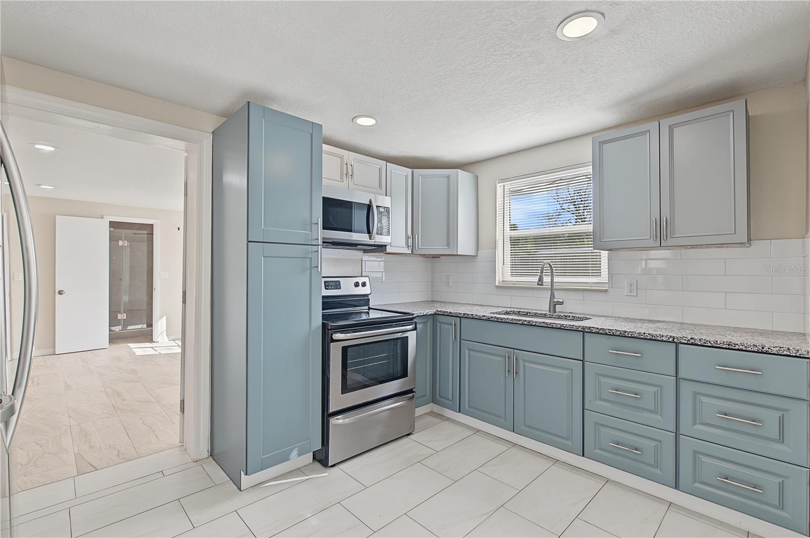 5117 MALLETT DR — photo 11