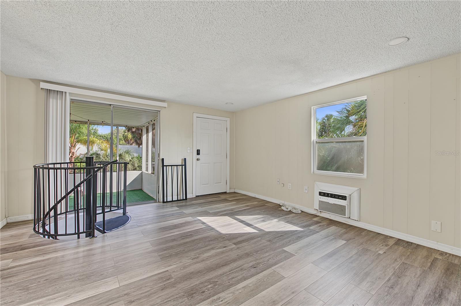 5117 MALLETT DR — photo 32