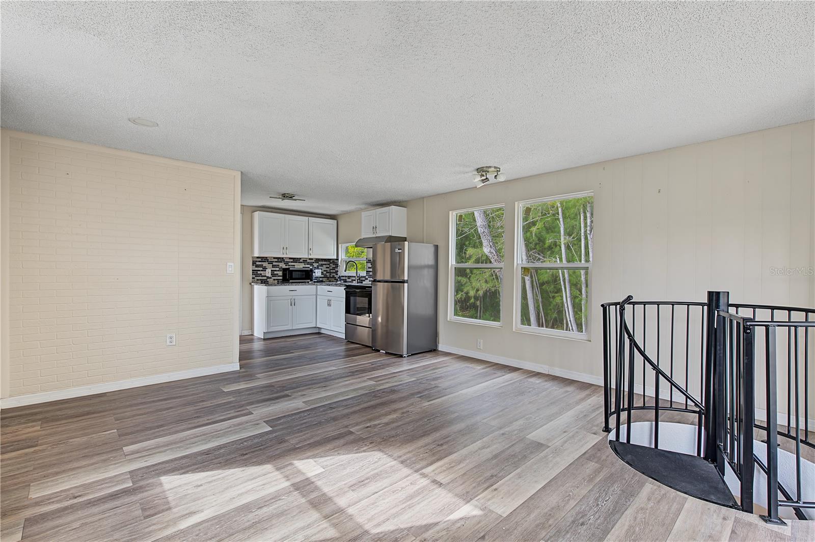 5117 MALLETT DR — photo 33