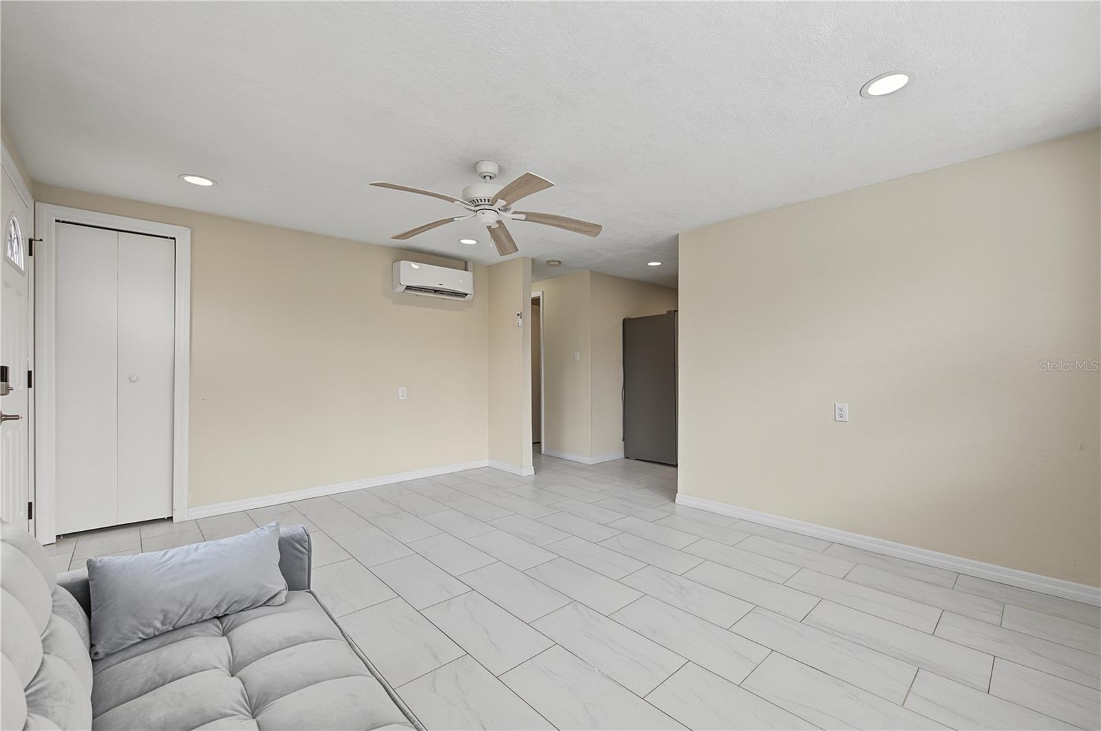 5117 MALLETT DR — photo 7
