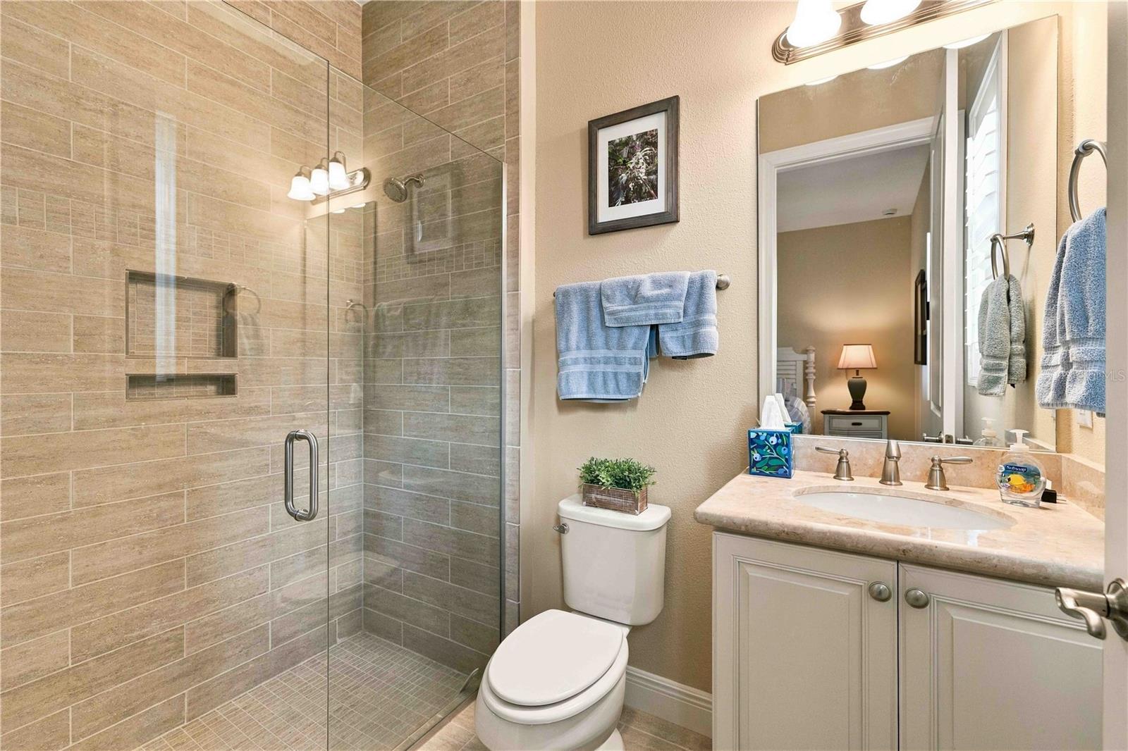 23739 WAVERLY CIR — photo 27