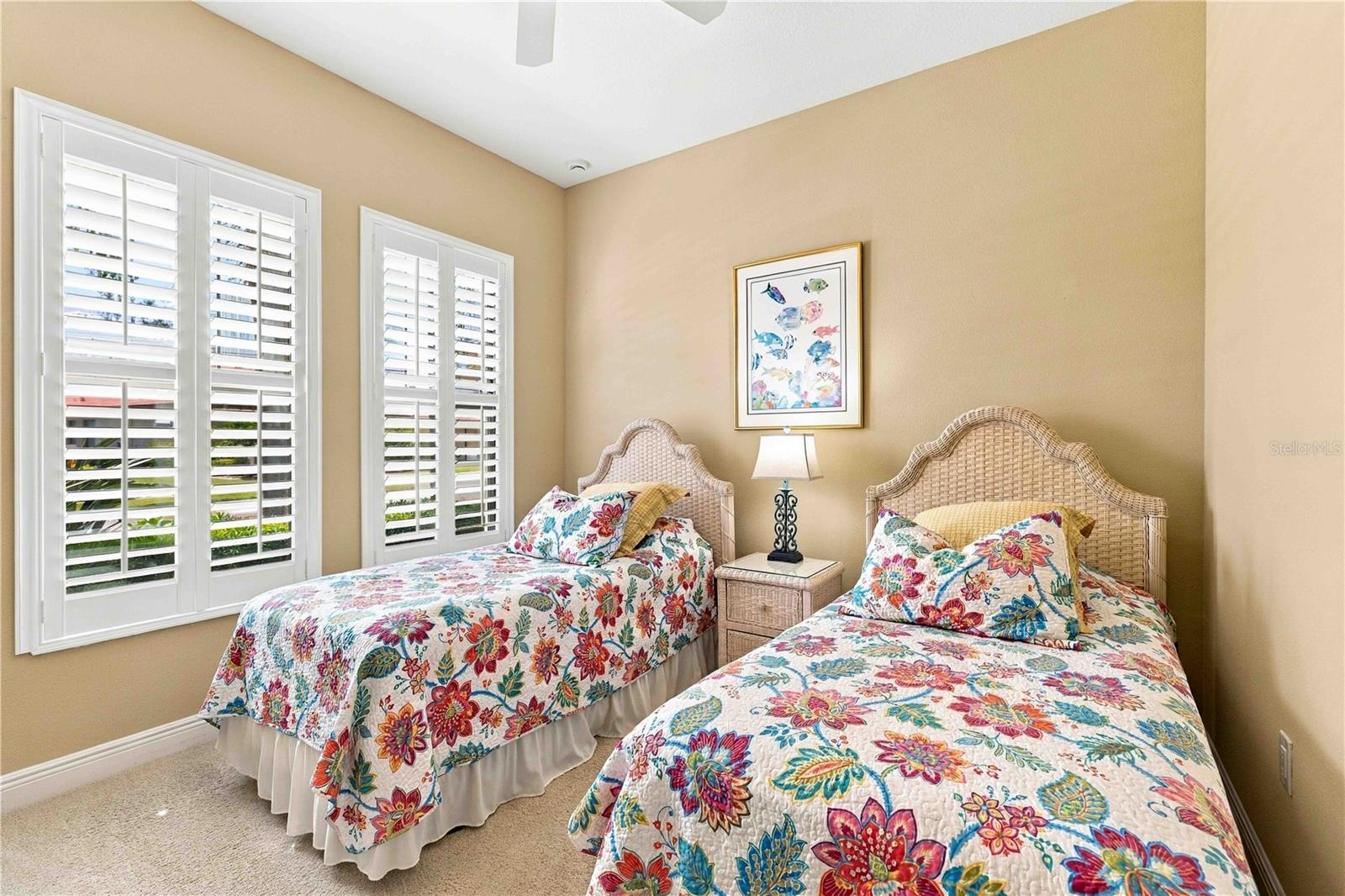 23739 WAVERLY CIR — photo 14