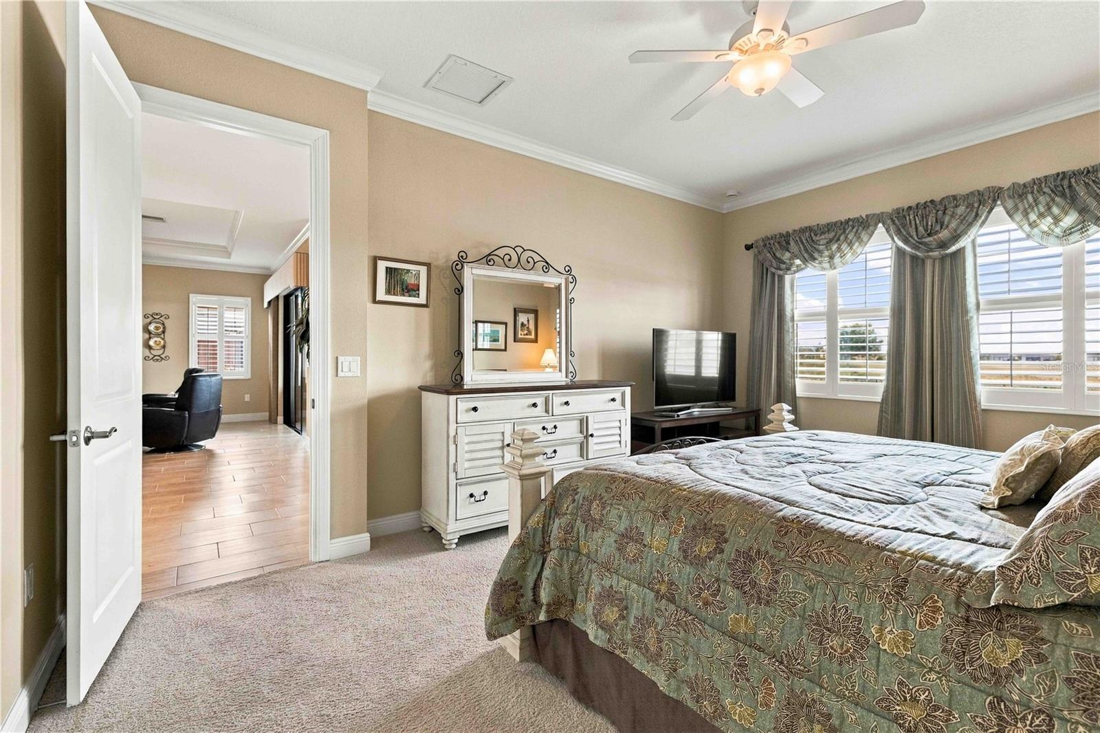 23739 WAVERLY CIR — photo 19