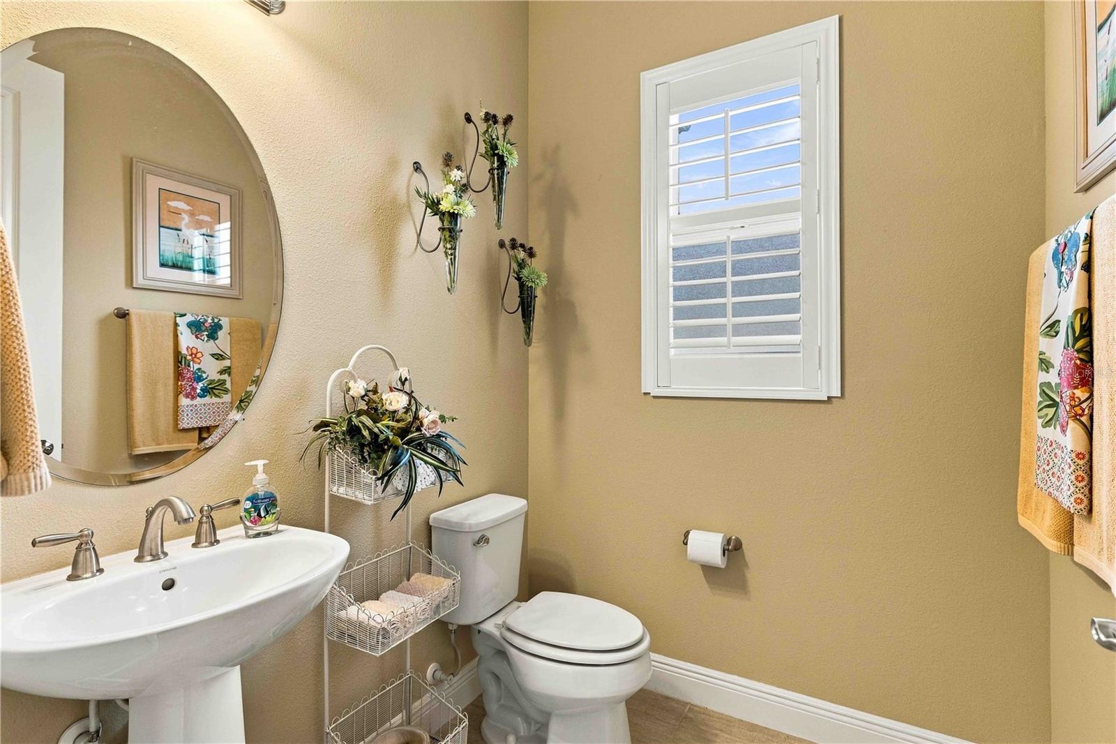 23739 WAVERLY CIR — photo 23