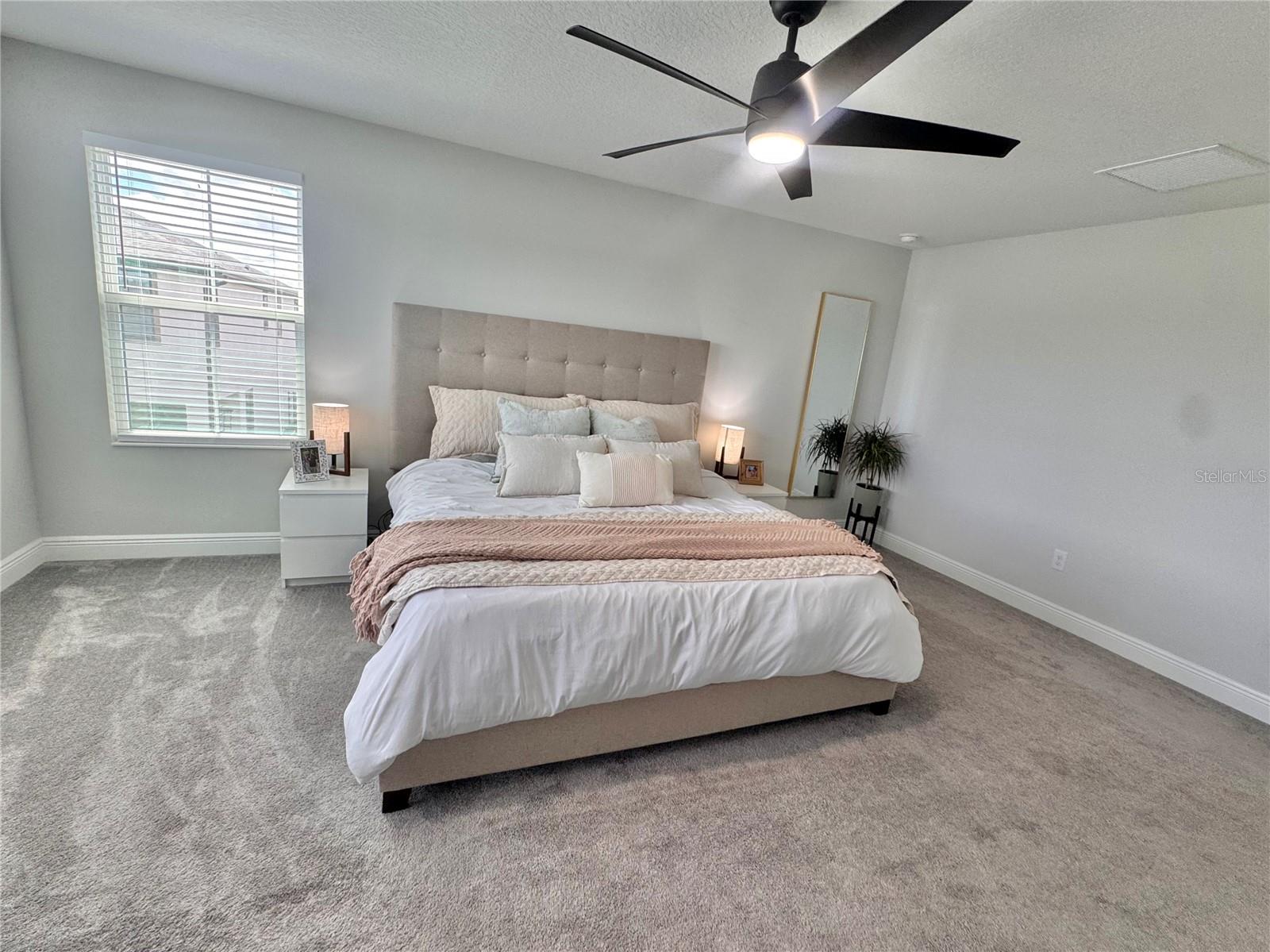 7424 RHUBARB DR — photo 32