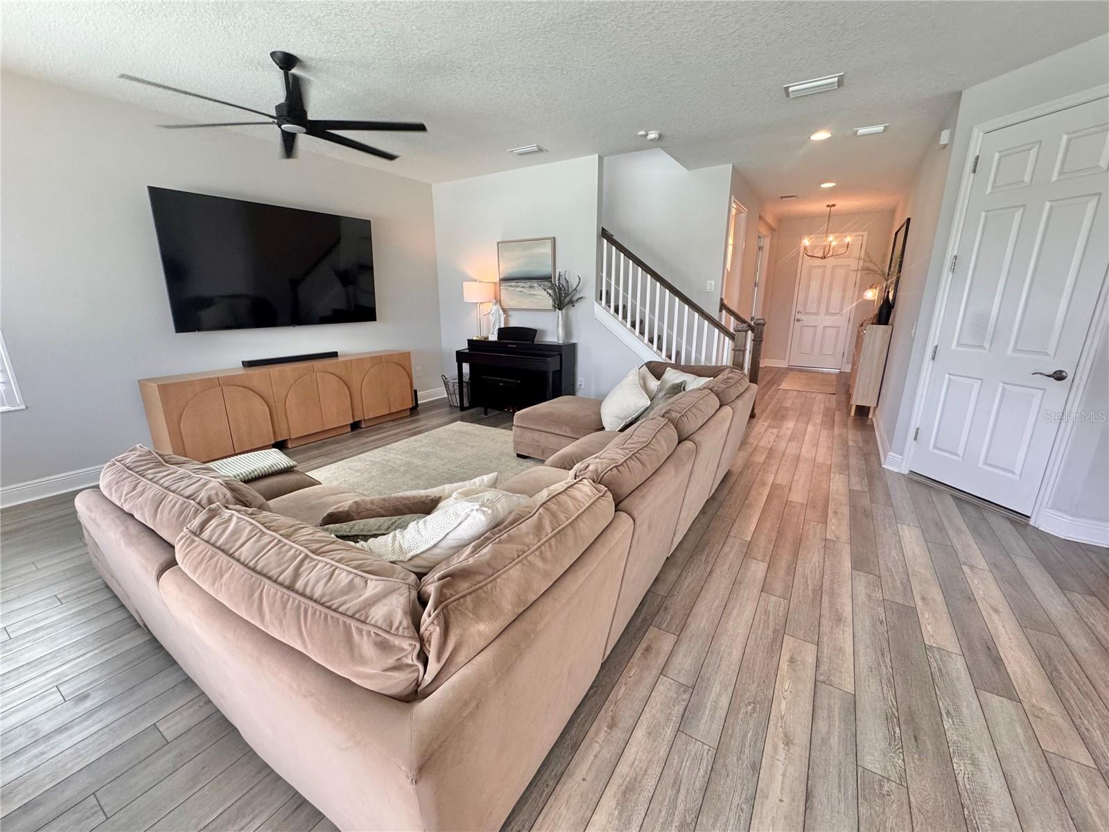 7424 RHUBARB DR — photo 11