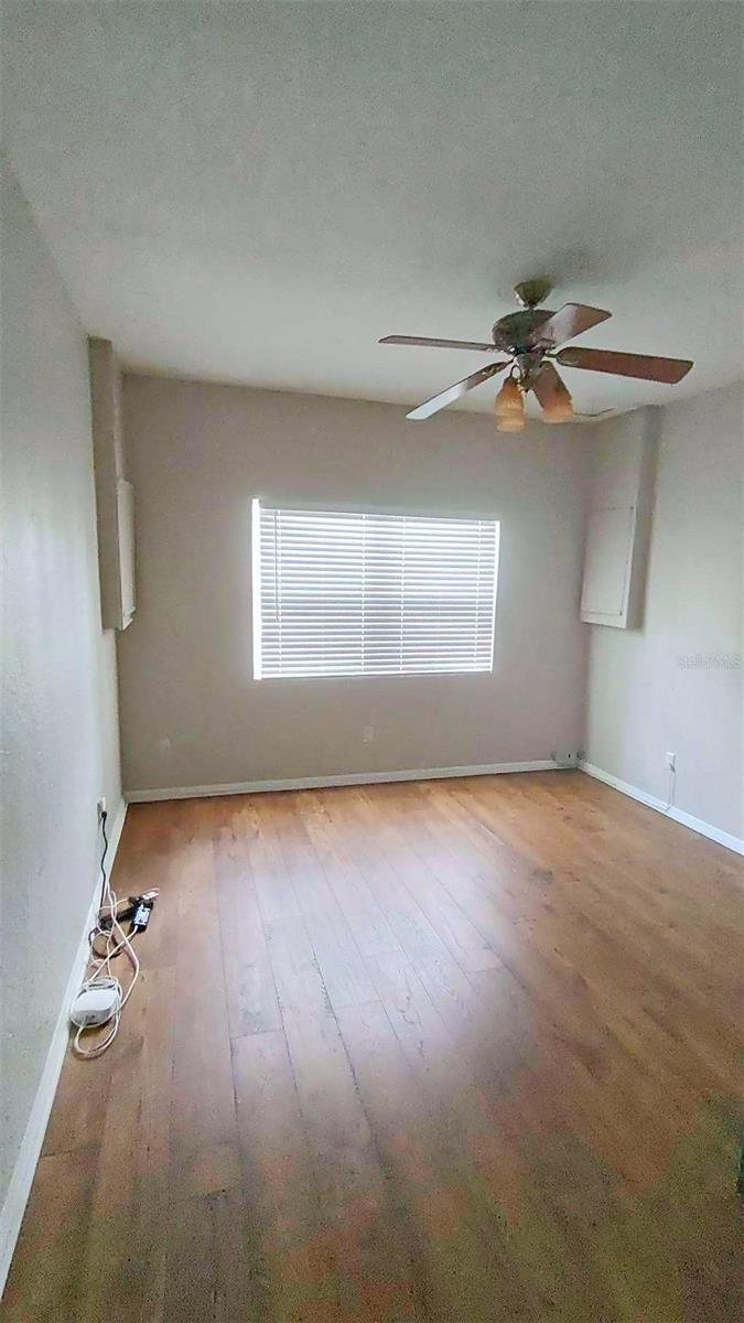 257 5TH ST NW — photo 22