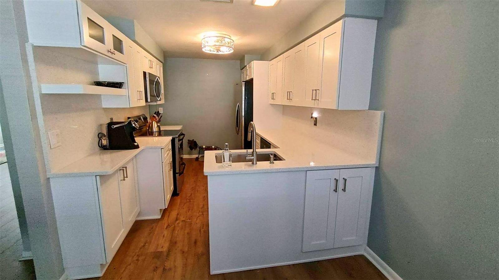 257 5TH ST NW — photo 8