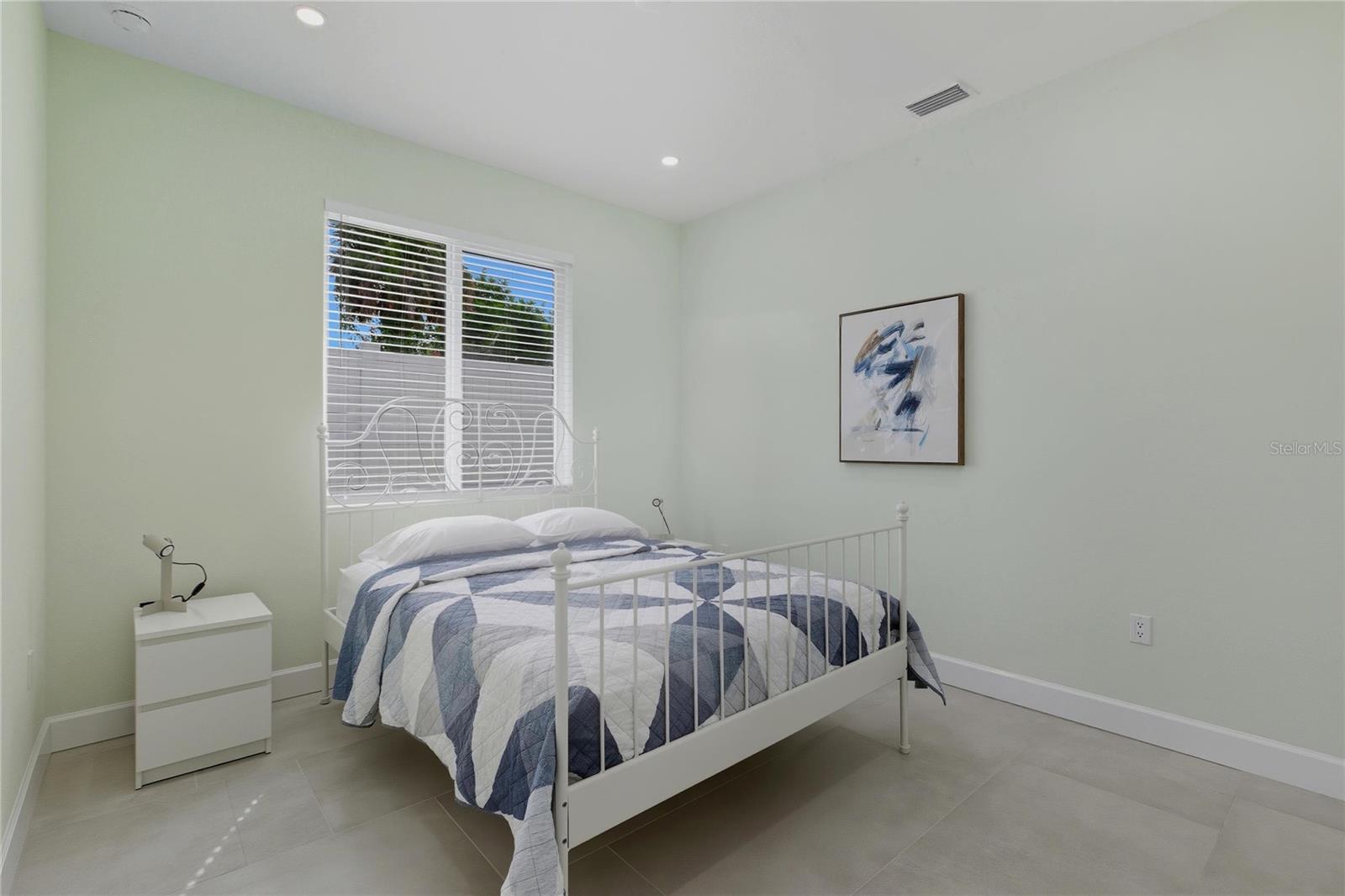 5316 ALTOONA ST — photo 25